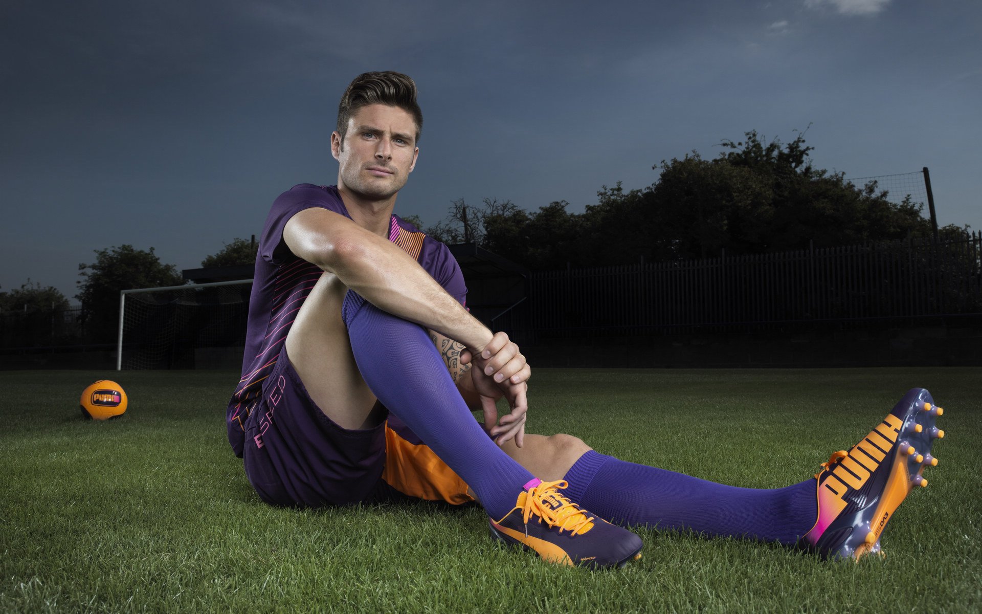 开云体育网页版-欧洲杯逆境反击：战术调整中的精彩瞬间，欧洲杯反击进球